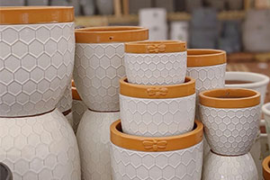 Woodlodge plant pots