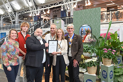 Garden Press Event Blue Diamond Best Stand Award