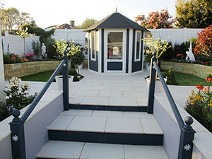 Thorndown Paints used in back garden design