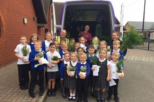 Essex garden centre teams up with primary schools to highlight benefits of bringing houseplants into the classroom